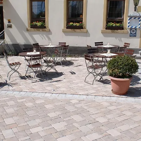 & Gaestehaus Krone 3*