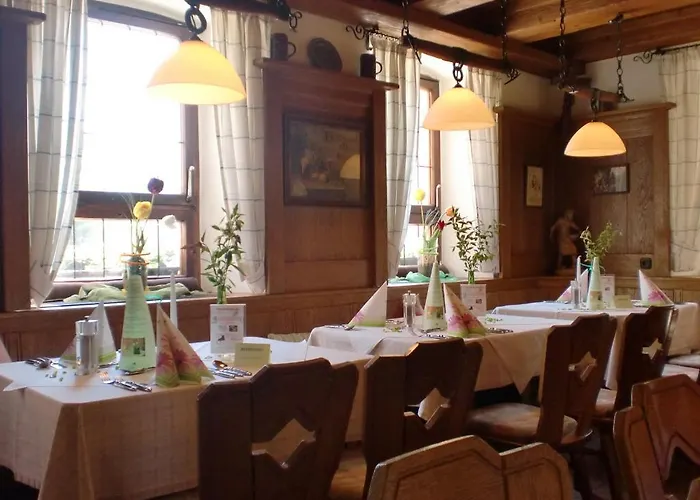 Hotel & Gaestehaus Krone